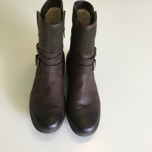 UGG WATERPROOF BOOTS - Picture 4 of 13
